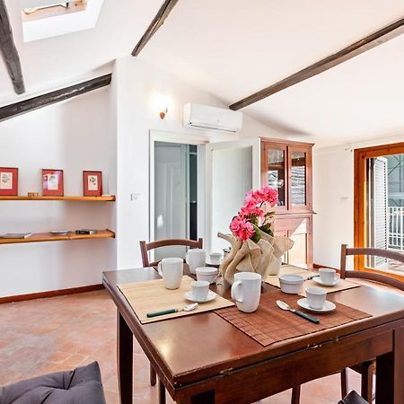 Liberta Frame Apartment With Terrace And Etna View Catania Bagian luar foto