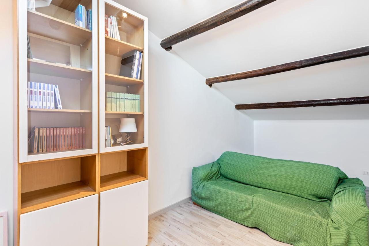 Liberta Frame Apartment With Terrace And Etna View Catania Bagian luar foto